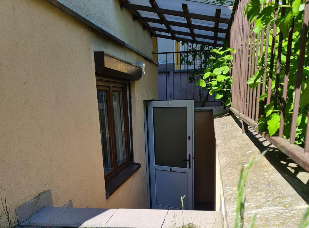 Kawalerka W Kudowie Zdroj Apartment Kudowa Zdroj Luaran gambar