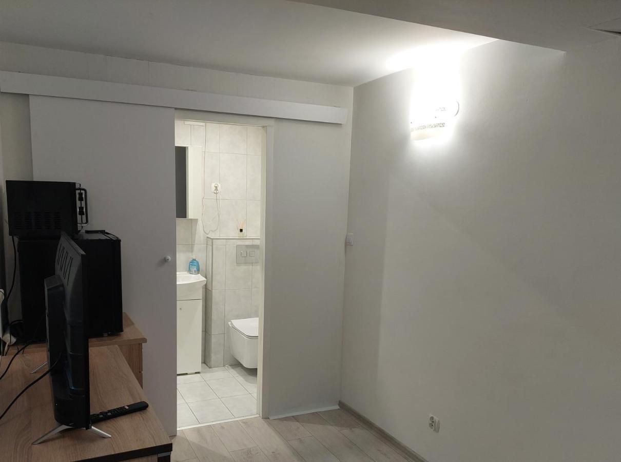 Kawalerka W Kudowie Zdroj Apartment Kudowa Zdroj Luaran gambar